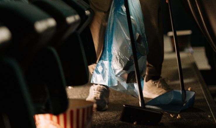 Spezialreinigung für Kinos und Theater in Berlin Kino- und Theaterreinigung Berlin – diskret & professionell